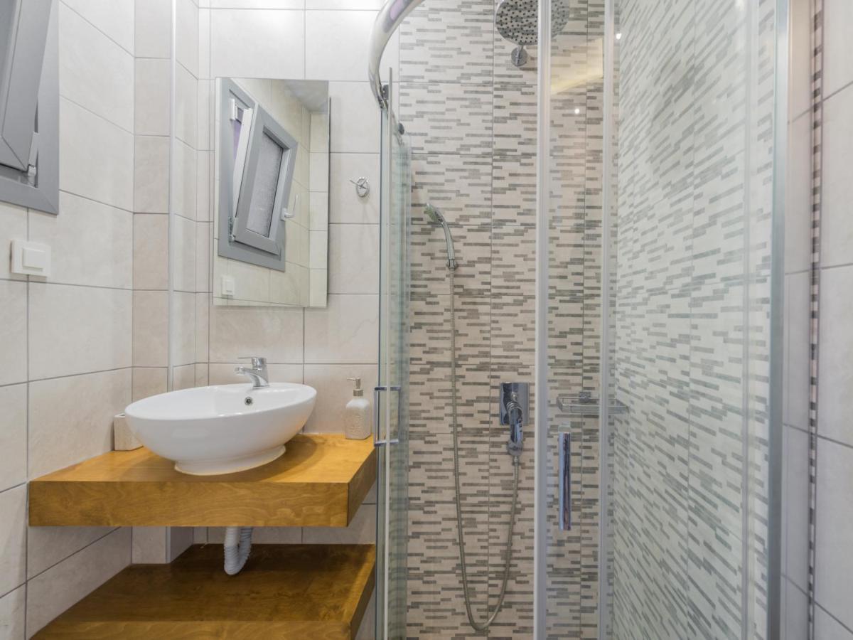 Katerina Rooms Méson Yerakaríon Kültér fotó
