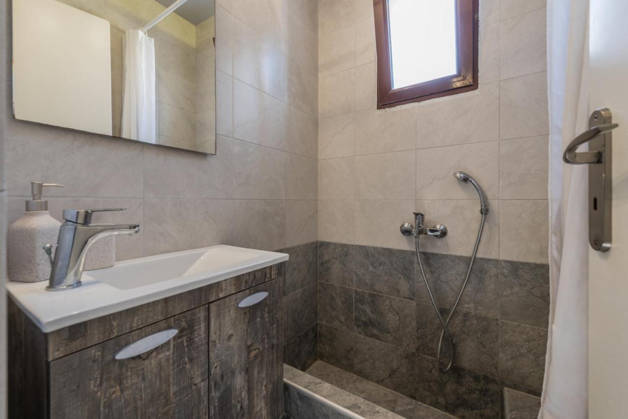 Katerina Rooms Méson Yerakaríon Kültér fotó